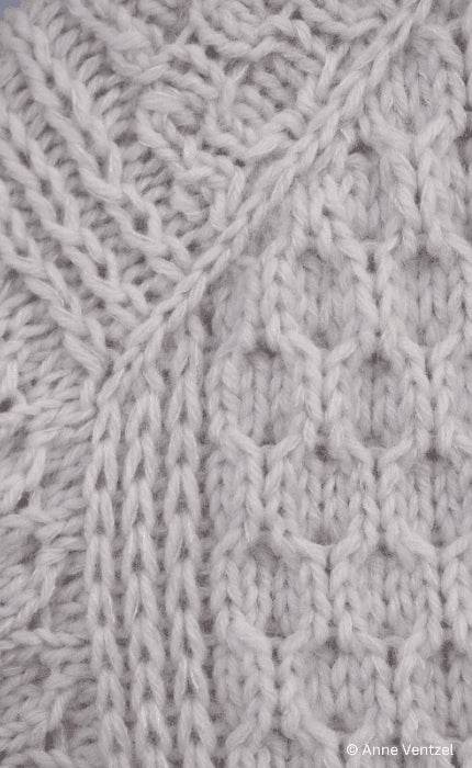 Smilla Sweater - THE MERRY MERINO 110 & SILKY KID RMS - Strickpaket