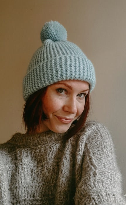 New Beginnings Hat - Beginner Knitting Kit with Video Tutorial