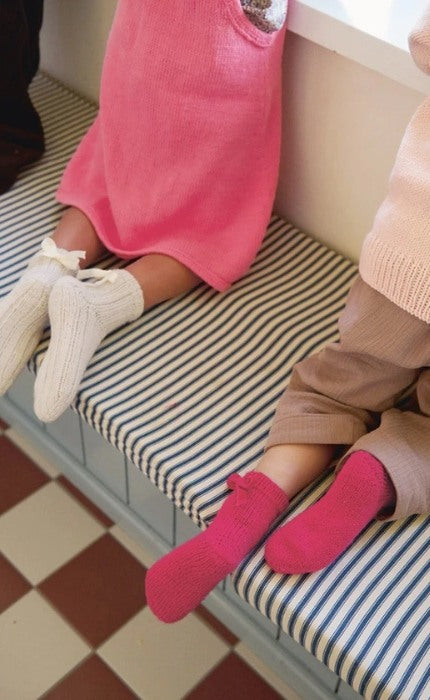 Bow Socks Junior - SISU - Strickpaket