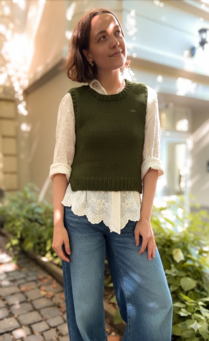New Beginnings Sweater - Beginner Knitting Kit with Video Tutorial