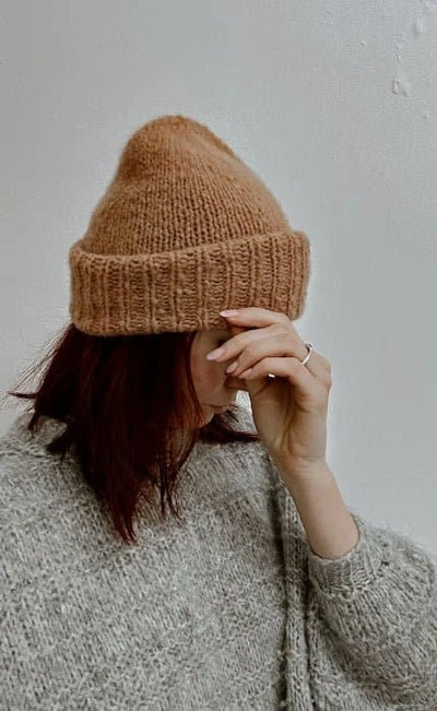 Fuzzy Fluff Hat - INSTRUCTIONS