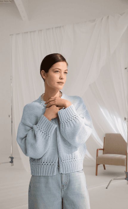 Cardigan mit Zopfmuster - Details - PROMESSA - Strickpaket von LANA GROSSA jetzt online kaufen bei OONIQUE