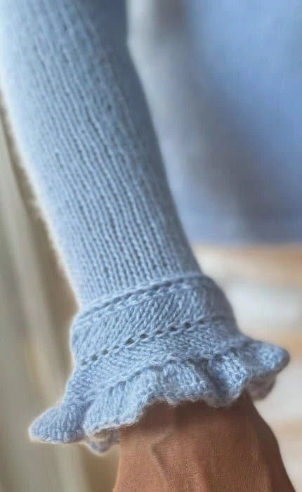 Copenhagen Sweater - CASHMERE CLASSIC - Strickset von KNIT A ROUND jetzt online kaufen bei OONIQUE