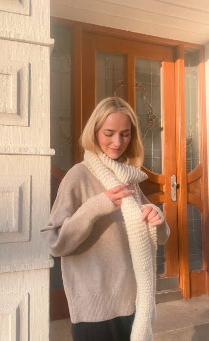 Digitaler Strickkurs: New Beginnings Schal - Anfängerkurs mit Videotutorial von OONIQUE STUDIO jetzt online kaufen bei OONIQUE