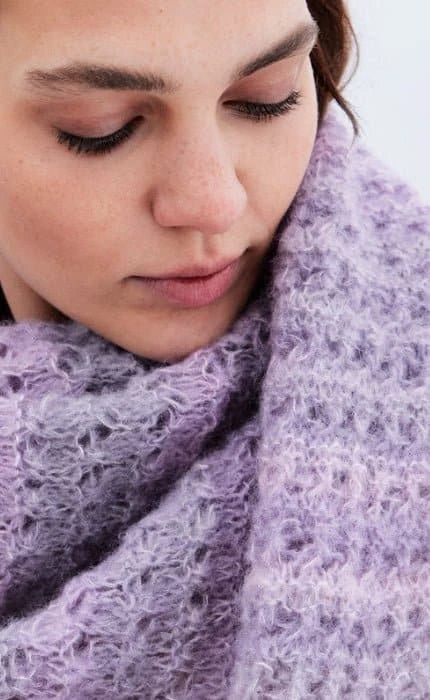Dreieckstuch mit Strukturmuster - SILKHAIR PRINT - Strickset von LANA GROSSA jetzt online kaufen bei OONIQUE