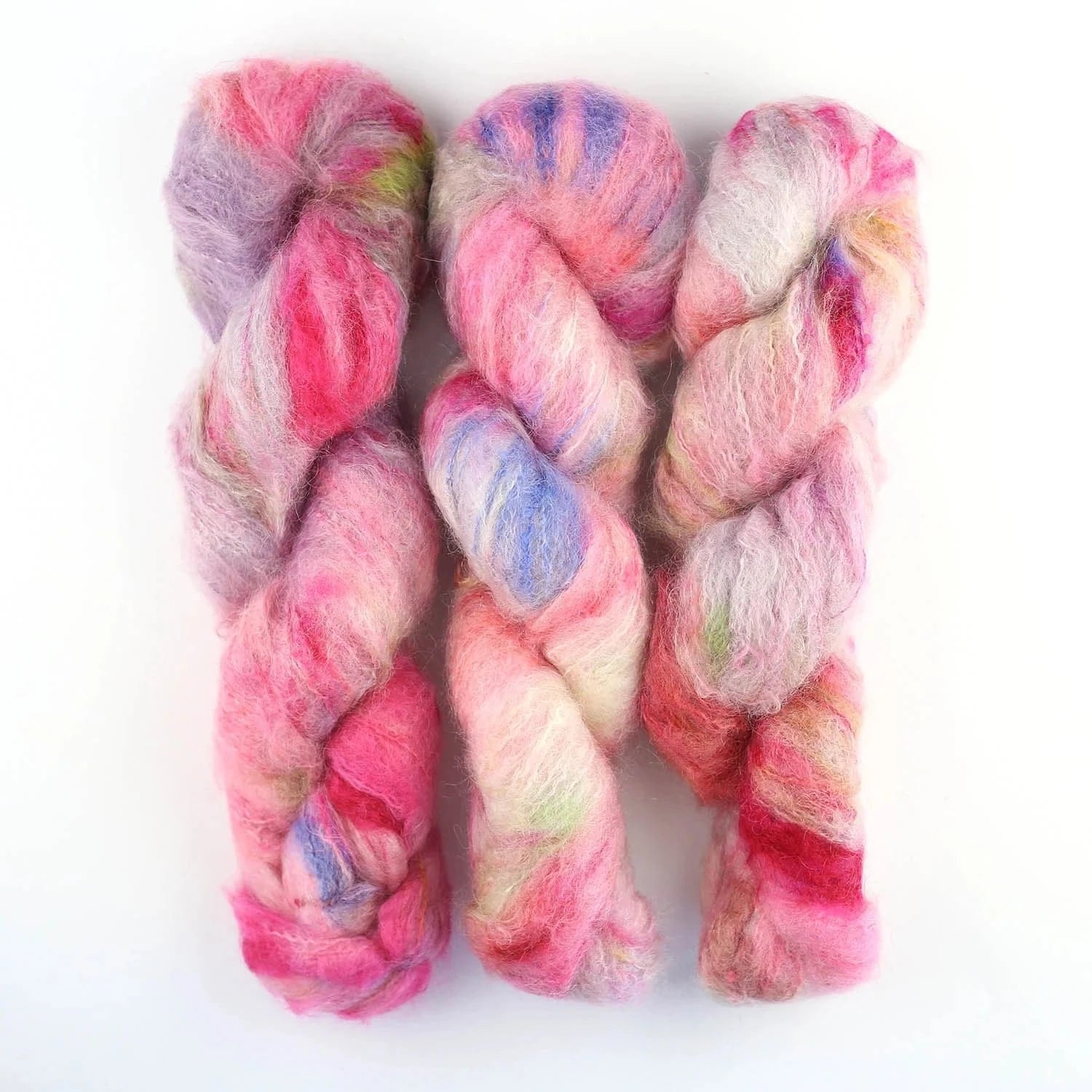 Fluffy Mohair Farbverlauf handgefärbt von COWGIRL BLUES jetzt online kaufen bei OONIQUE