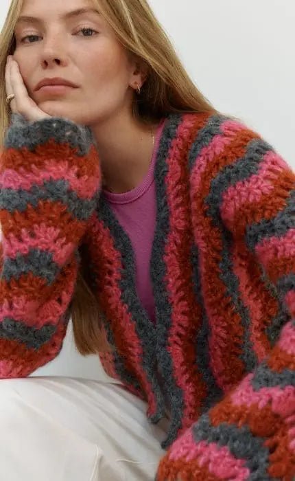 Jacke mit Zickzackmuster - ALPACA AIR - Häkelpaket von LANA GROSSA jetzt online kaufen bei OONIQUE