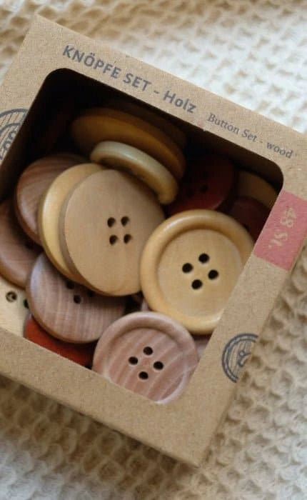 Knopfset - Holz (48 Stk.) von OONIQUE jetzt online kaufen bei OONIQUE