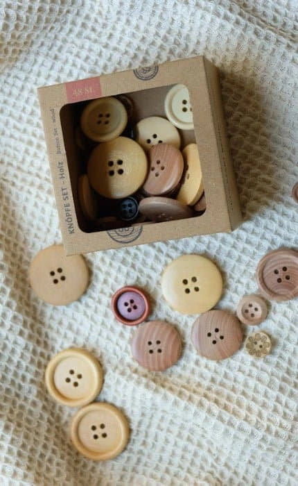 Knopfset - Holz (48 Stk.) von OONIQUE jetzt online kaufen bei OONIQUE