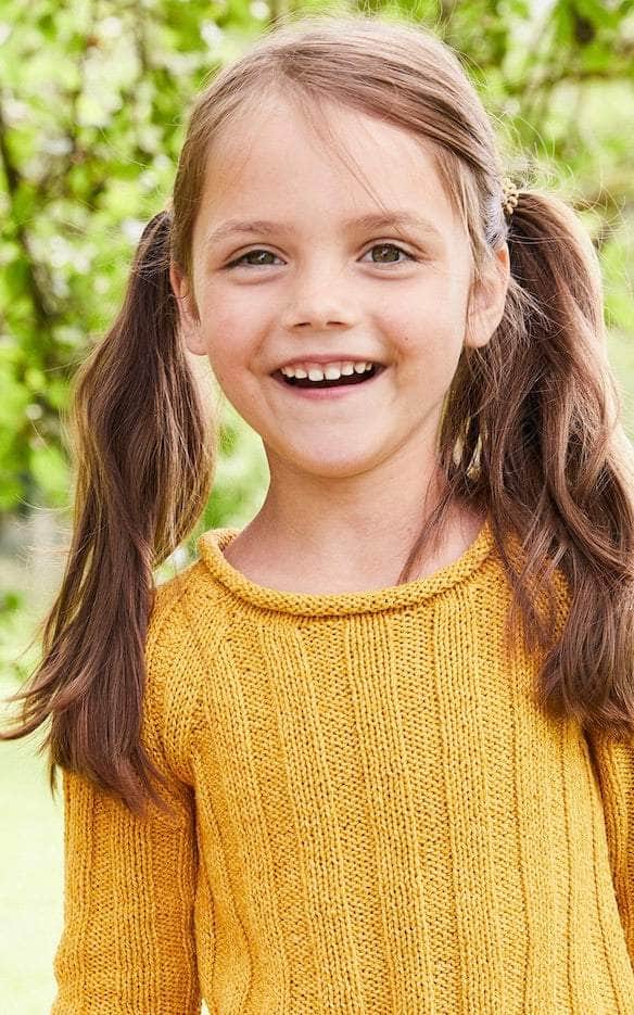 Pullover mit Rippenmuster - LANDLUST SOMMERSEIDE - Strickset von LANA GROSSA jetzt online kaufen bei OONIQUE