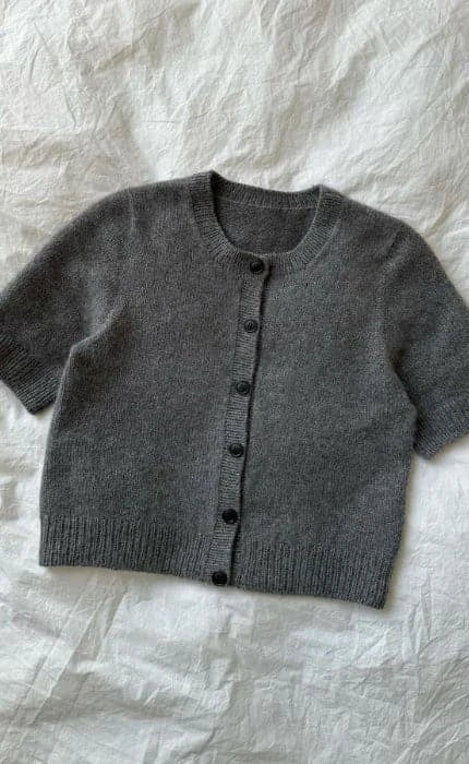 Maggie Cardigan - CASHMERE CLASSIC - Strickset von PETITE KNIT jetzt online kaufen bei OONIQUE