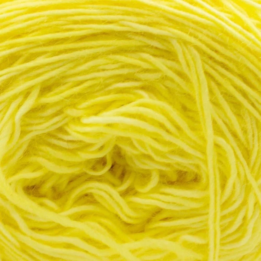 Merino SINGLE LACE solids handgefärbt von COWGIRL BLUES jetzt online kaufen bei OONIQUE