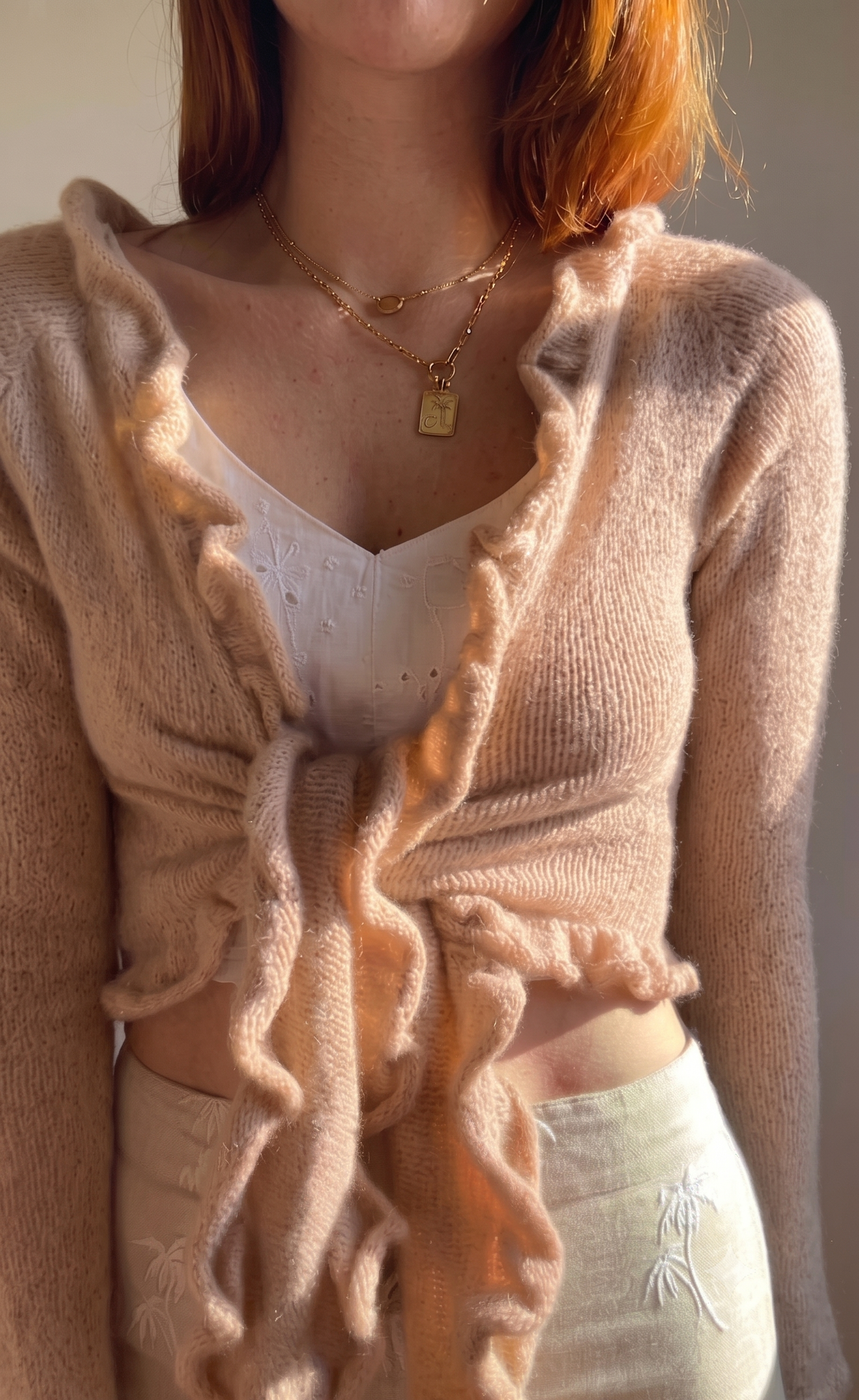 Ruffle Cardigan - CASHMERE CLASSIC - Strickset