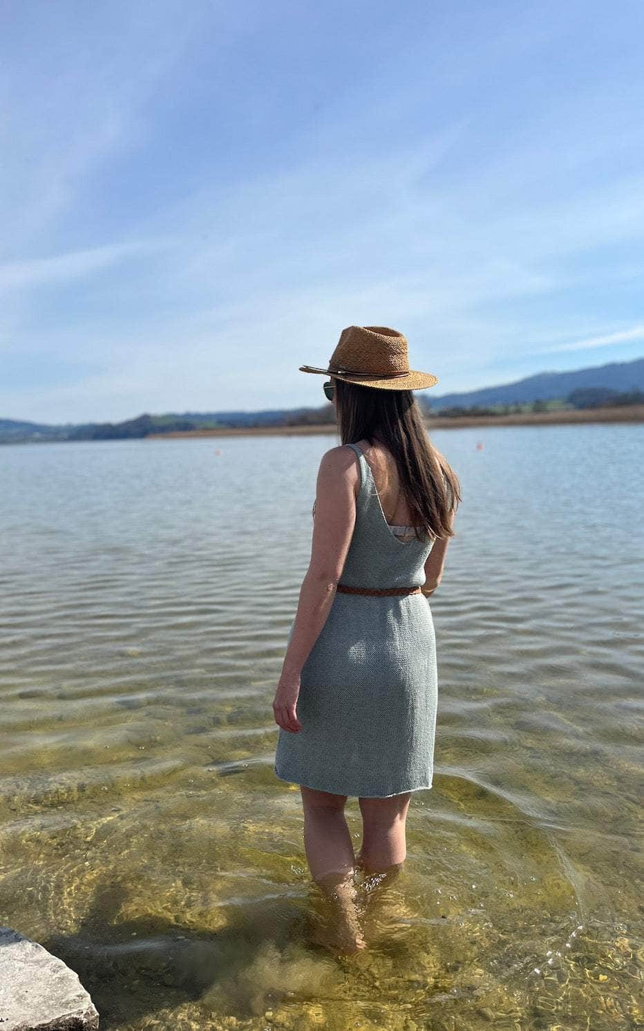 Suma Kleid - LANDLUST SOMMERSEIDE - Strickset von WILDSPUREN jetzt online kaufen bei OONIQUE