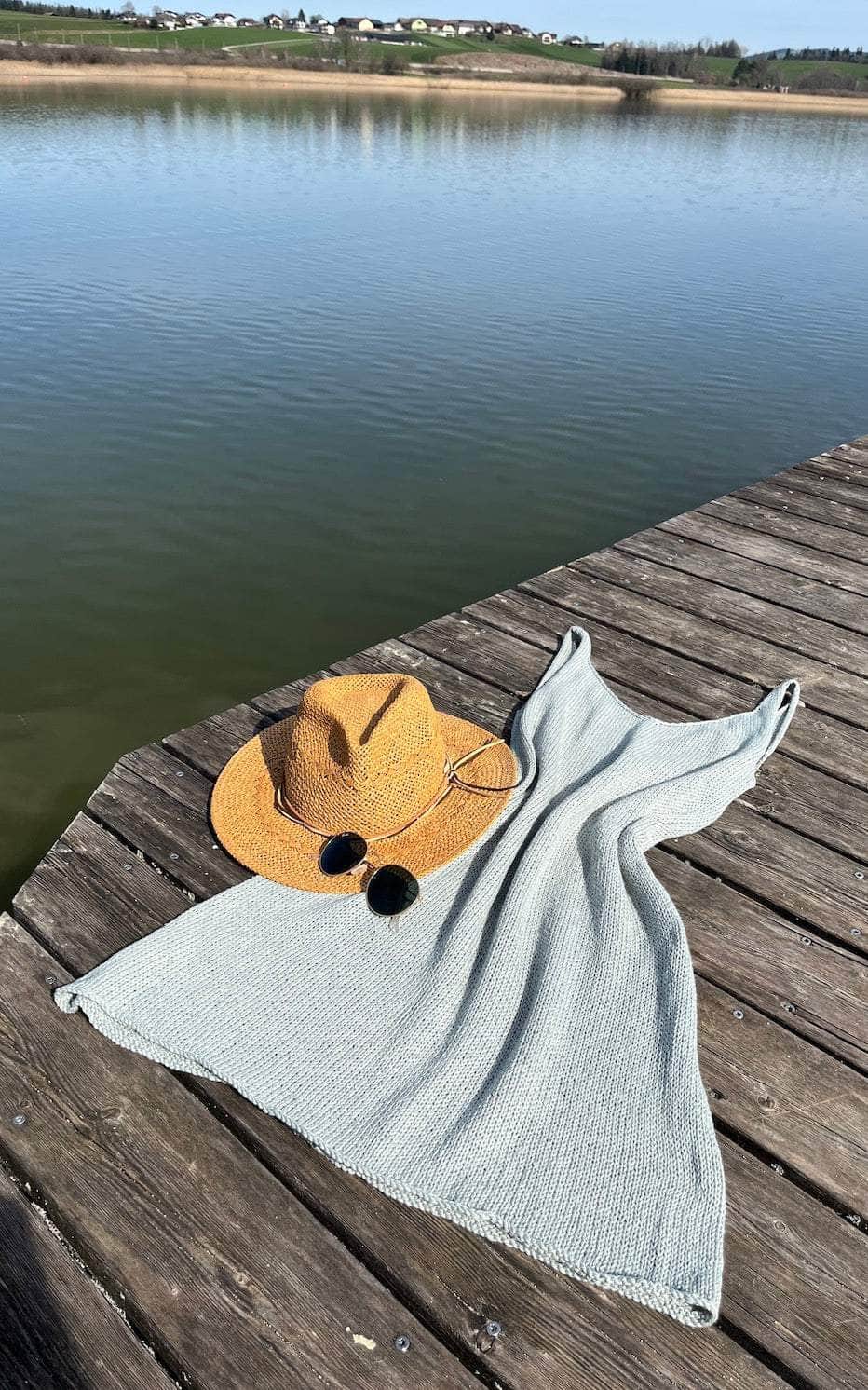 Suma Kleid - LANDLUST SOMMERSEIDE - Strickset von WILDSPUREN jetzt online kaufen bei OONIQUE