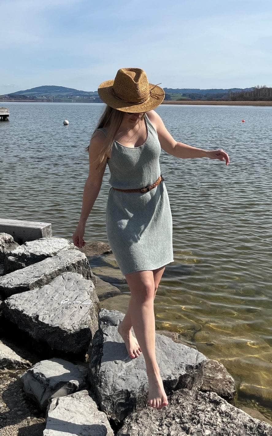 Suma Kleid - LANDLUST SOMMERSEIDE - Strickset von WILDSPUREN jetzt online kaufen bei OONIQUE