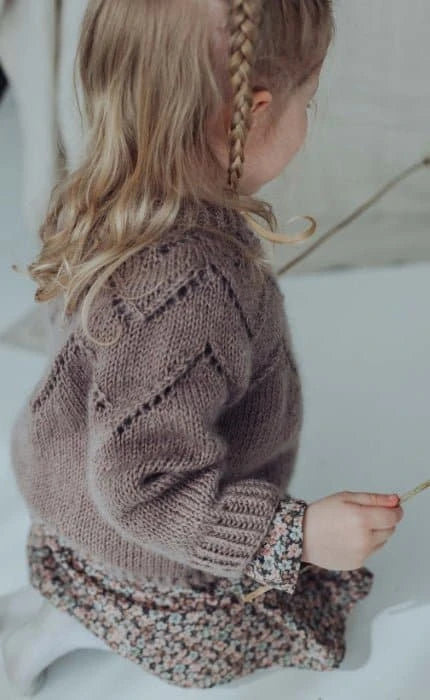 Feder Kinderpullover - COOL WOOL BIG & SILKHAIR - Strickset von STROFF jetzt online kaufen bei OONIQUE