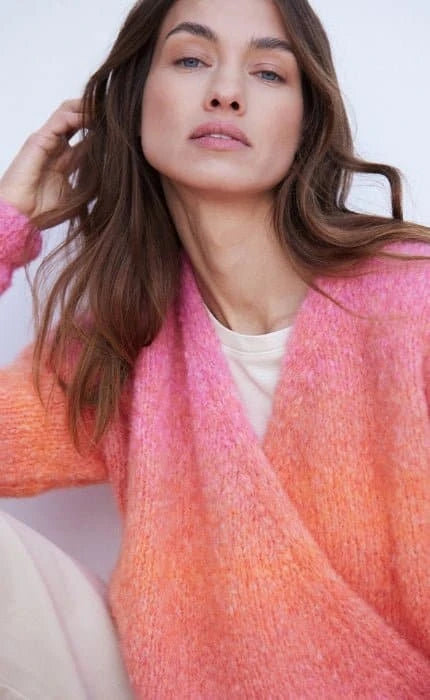 Wickeljacke mit Bindebändern - AVIO - Strickset von LANA GROSSA jetzt online kaufen bei OONIQUE