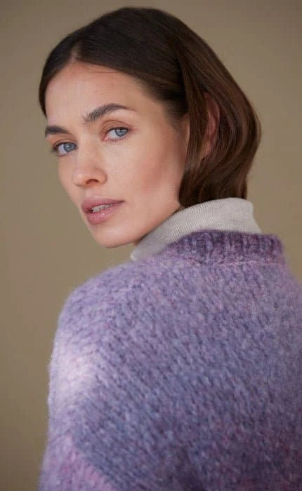 Lässige Jacke mit Lochblende - AVIO - Strickset von LANA GROSSA jetzt online kaufen bei OONIQUE