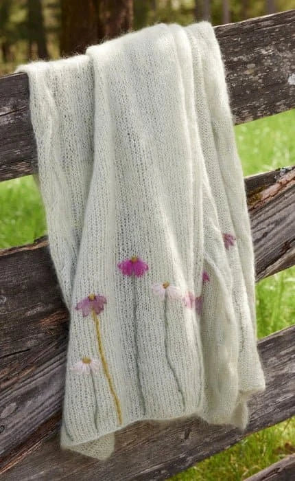 Stola mit Stickerei - SILKHAIR - Strickset von LANA GROSSA jetzt online kaufen bei OONIQUE