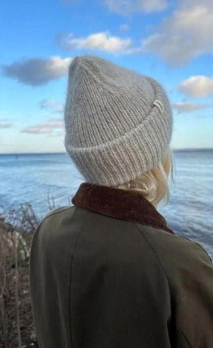 Weekend Mütze - PEER GYNT - Strickset von PETITE KNIT jetzt online kaufen bei OONIQUE