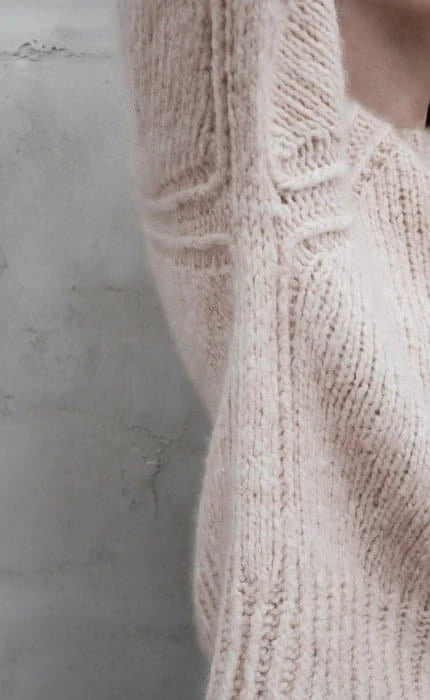 Cozy Cloud Sweater - BRUSHMERE - Strickset von OONIQUE jetzt online kaufen bei OONIQUE