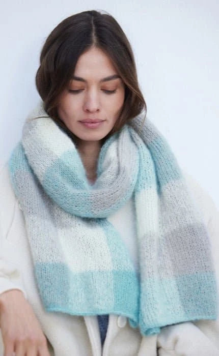 Karo-Schal zweifädig gestrickt - SETASURI - Strickset von LANA GROSSA jetzt online kaufen bei OONIQUE