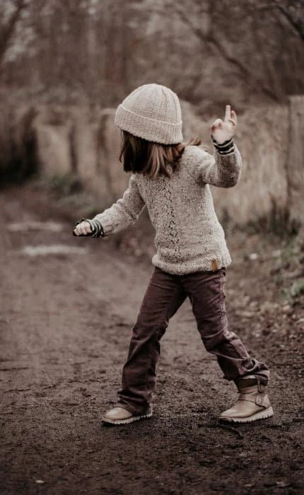 Wikinger Sweater Mini - ANLEITUNG von APPELBANNE DESIGN jetzt online kaufen bei OONIQUE