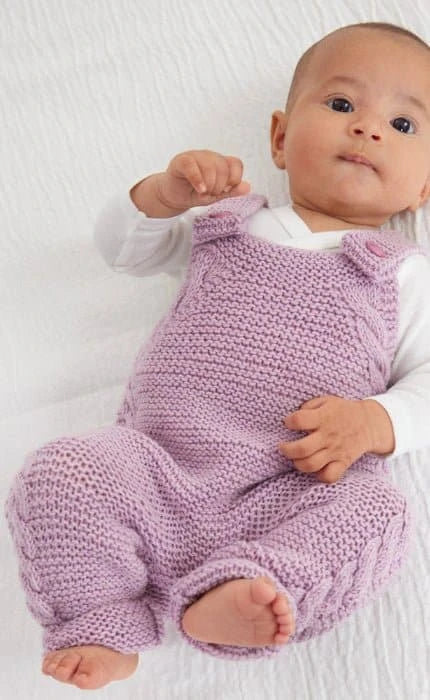 Latzhose mit Zopfmuster - COOL WOOL - Strickset von LANA GROSSA jetzt online kaufen bei OONIQUE