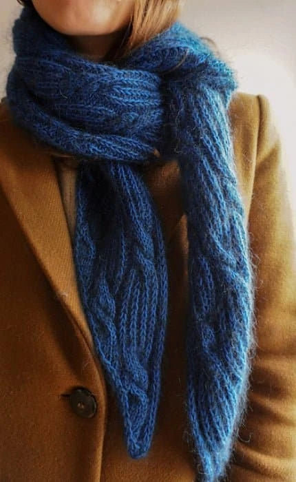 Minou Schal - SUNDAY & SILKHAIR - Strickset von KNITTING DEER jetzt online kaufen bei OONIQUE