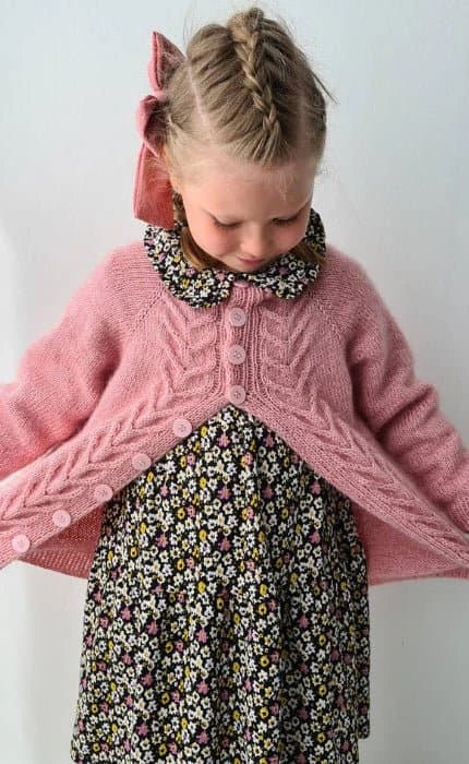 Björk Cardigan für Kinder - COOL WOOL BIG - Strickset von STROFF jetzt online kaufen bei OONIQUE