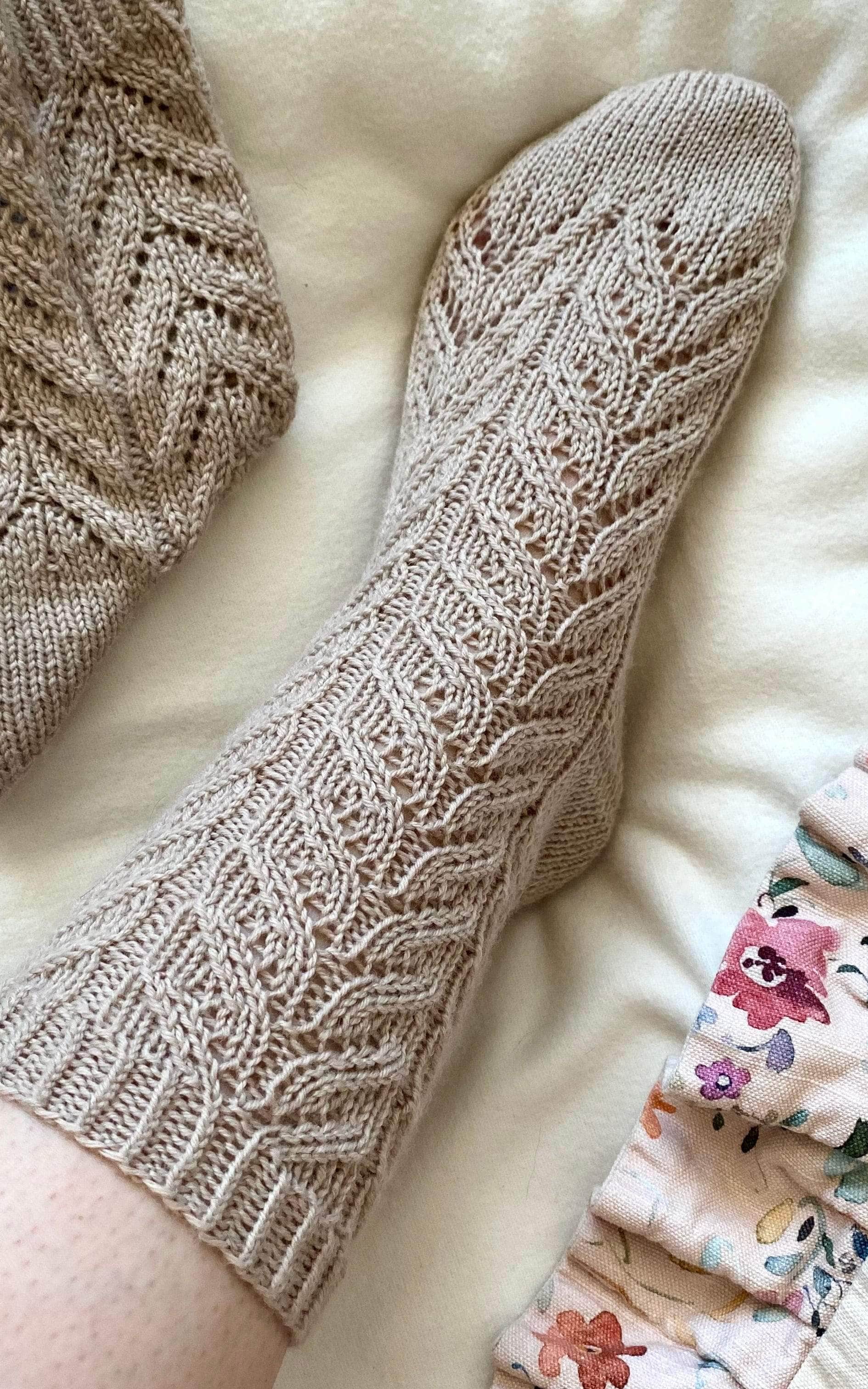 Conifersocks - ANLEITUNG von CLARASTRICKT jetzt online kaufen bei OONIQUE