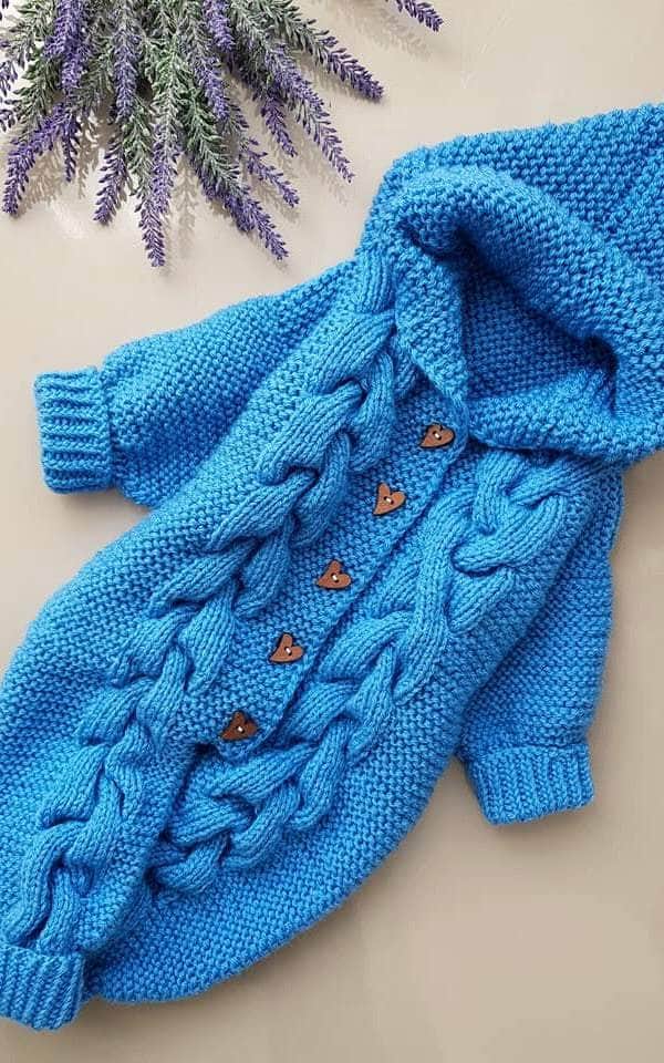 Babyoverall mit Zopfmuster - ANLEITUNG von CRISALINO jetzt online kaufen bei OONIQUE