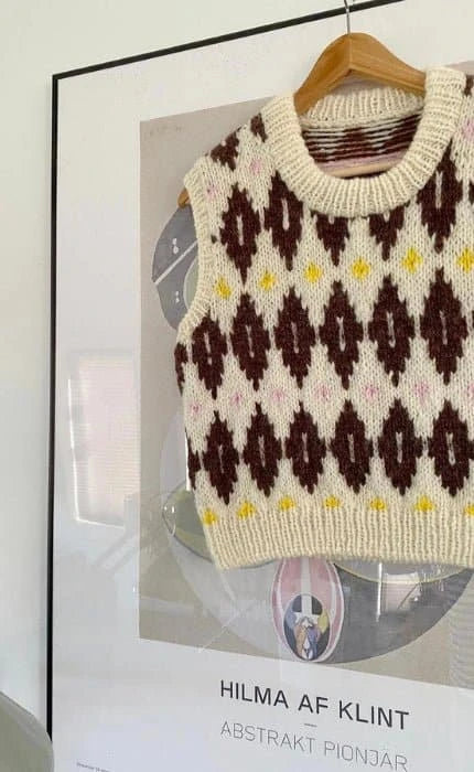 Hilda Slipover - PEER GYNT - Strickset von SPEKTAKELSTRIK jetzt online kaufen bei OONIQUE