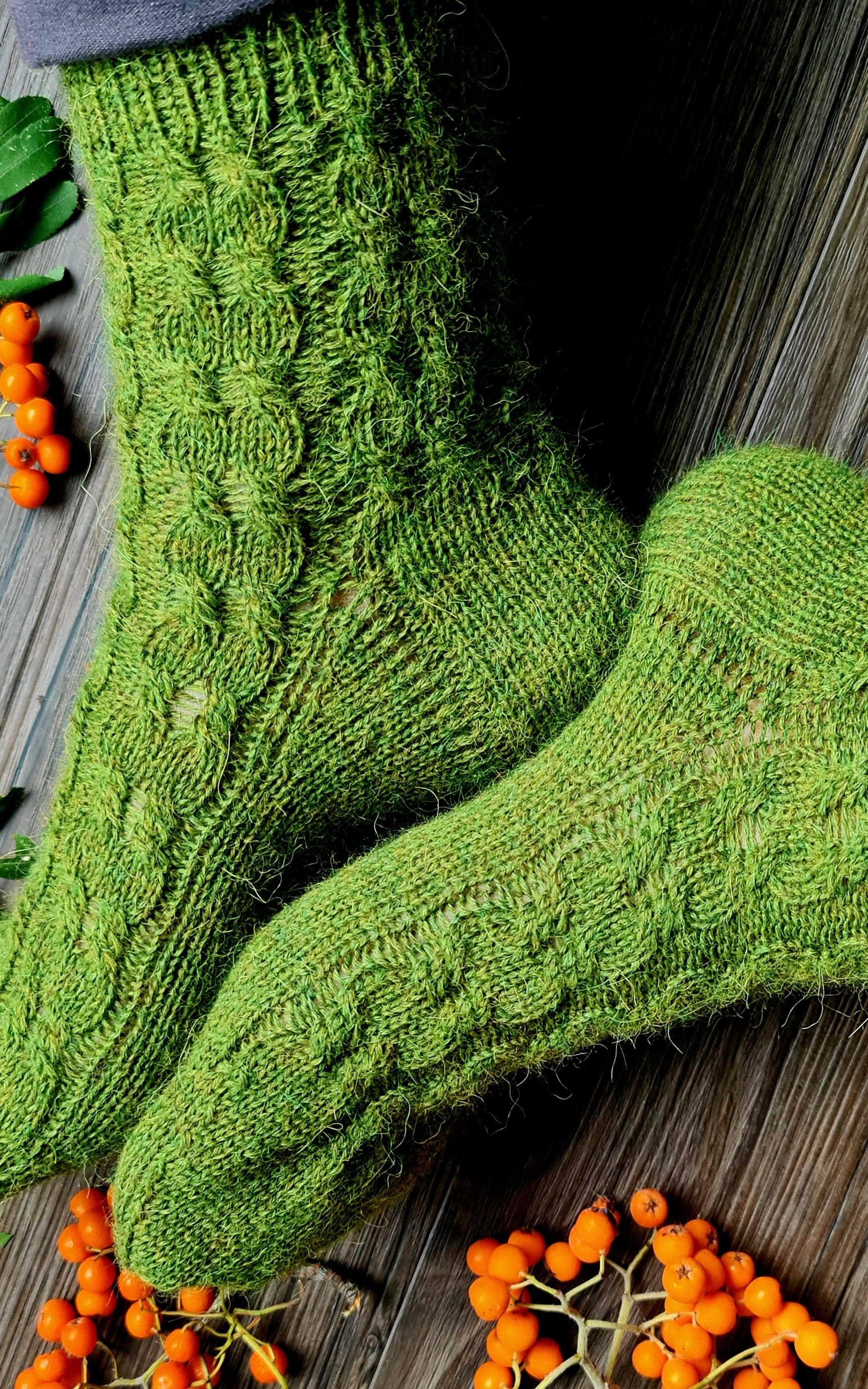 Caprilla Socks - ANLEITUNG von JOÉL JOÉL jetzt online kaufen bei OONIQUE