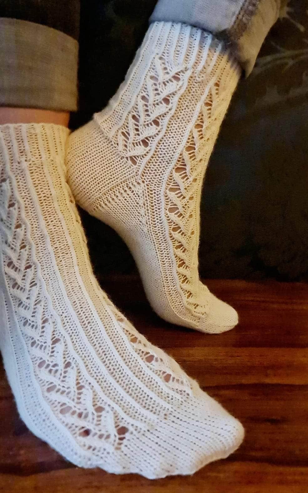 Cosina Socken - ANLEITUNG von JOÉL JOÉL jetzt online kaufen bei OONIQUE