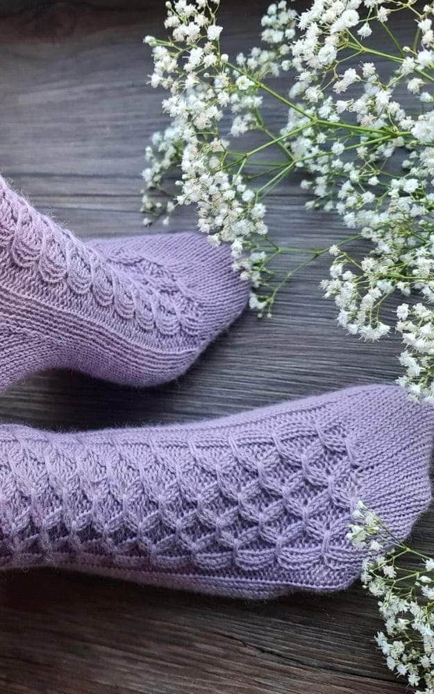 Mikula Socken - ANLEITUNG von JOÉL JOÉL jetzt online kaufen bei OONIQUE