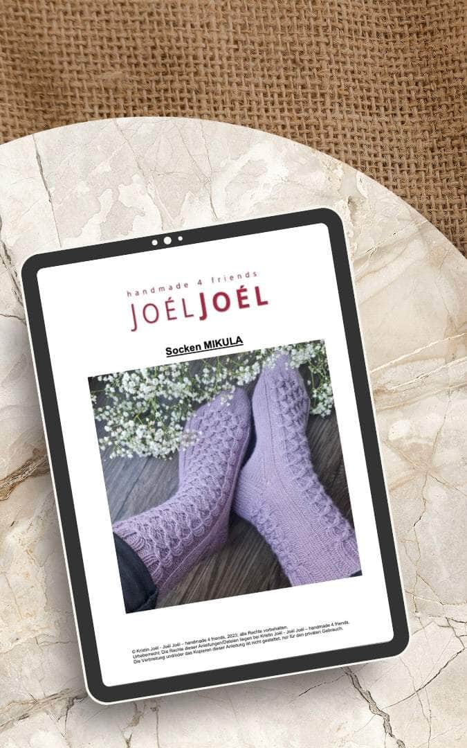 Mikula Socken - ANLEITUNG von JOÉL JOÉL jetzt online kaufen bei OONIQUE