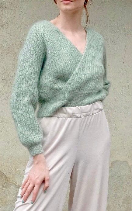 Lucy Bluse - TYNN SILK MOHAIR - Strickset von KNITTING DEER jetzt online kaufen bei OONIQUE