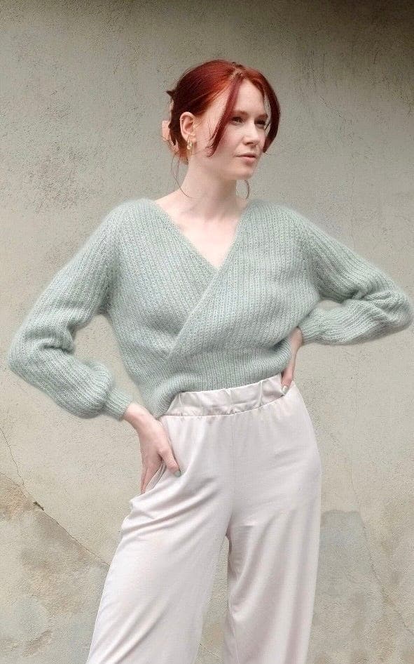 Lucy Bluse - TYNN SILK MOHAIR - Strickset von KNITTING DEER jetzt online kaufen bei OONIQUE