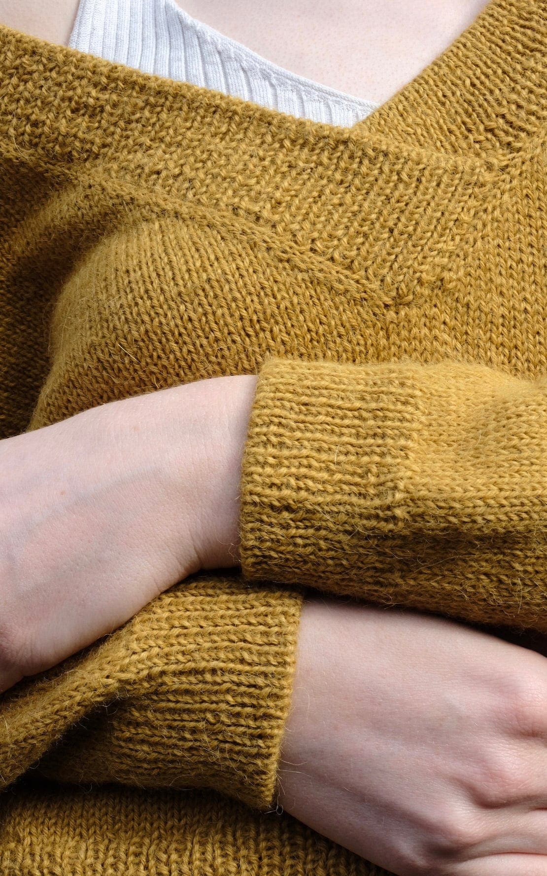 Viola Sweater - ALPAKKA - Strickset von KNITTING FOR ELSE jetzt online kaufen bei OONIQUE