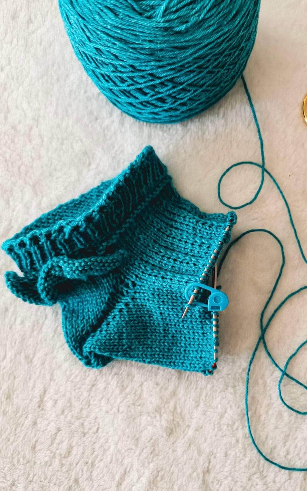 Marzipan Socks - ANLEITUNG von KNITTING_LARI jetzt online kaufen bei OONIQUE