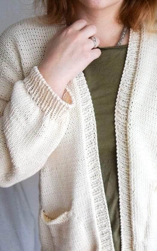 Primrose Cardigan - ANLEITUNG von KNITTING_LARI jetzt online kaufen bei OONIQUE