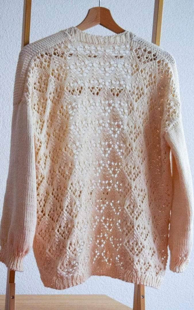 Primrose Cardigan - ANLEITUNG von KNITTING_LARI jetzt online kaufen bei OONIQUE
