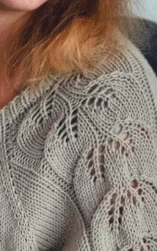 Rania Cardigan - ANLEITUNG von KNITTING_LARI jetzt online kaufen bei OONIQUE