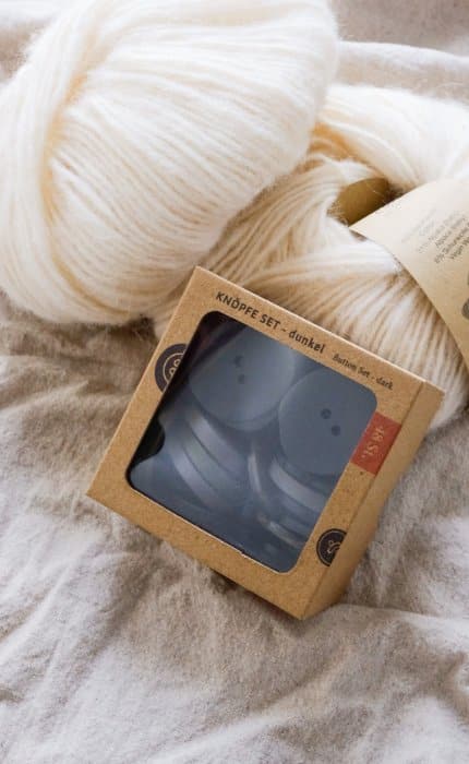 Knopfset - dunkel von OONIQUE jetzt online kaufen bei OONIQUE