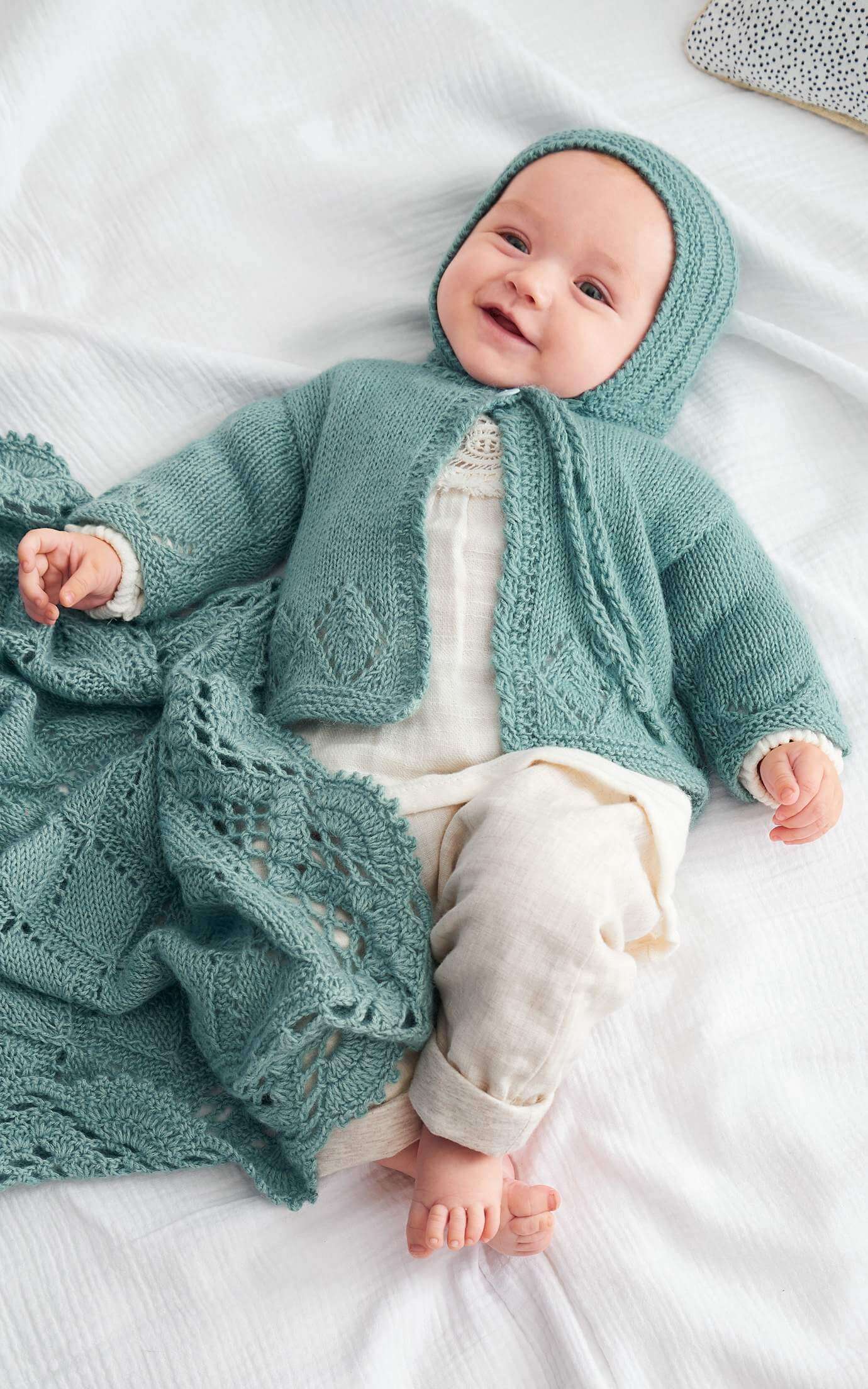 Baby Jacke mit Ajourmuster - Strickset von LANA GROSSA jetzt online kaufen bei OONIQUE