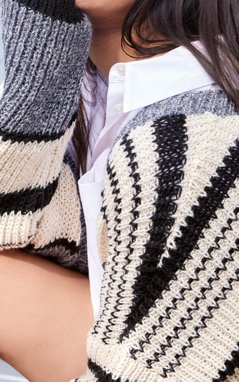 CARDIGAN - Cara & Brigitte No. 4 - Strickset von LANA GROSSA jetzt online kaufen bei OONIQUE