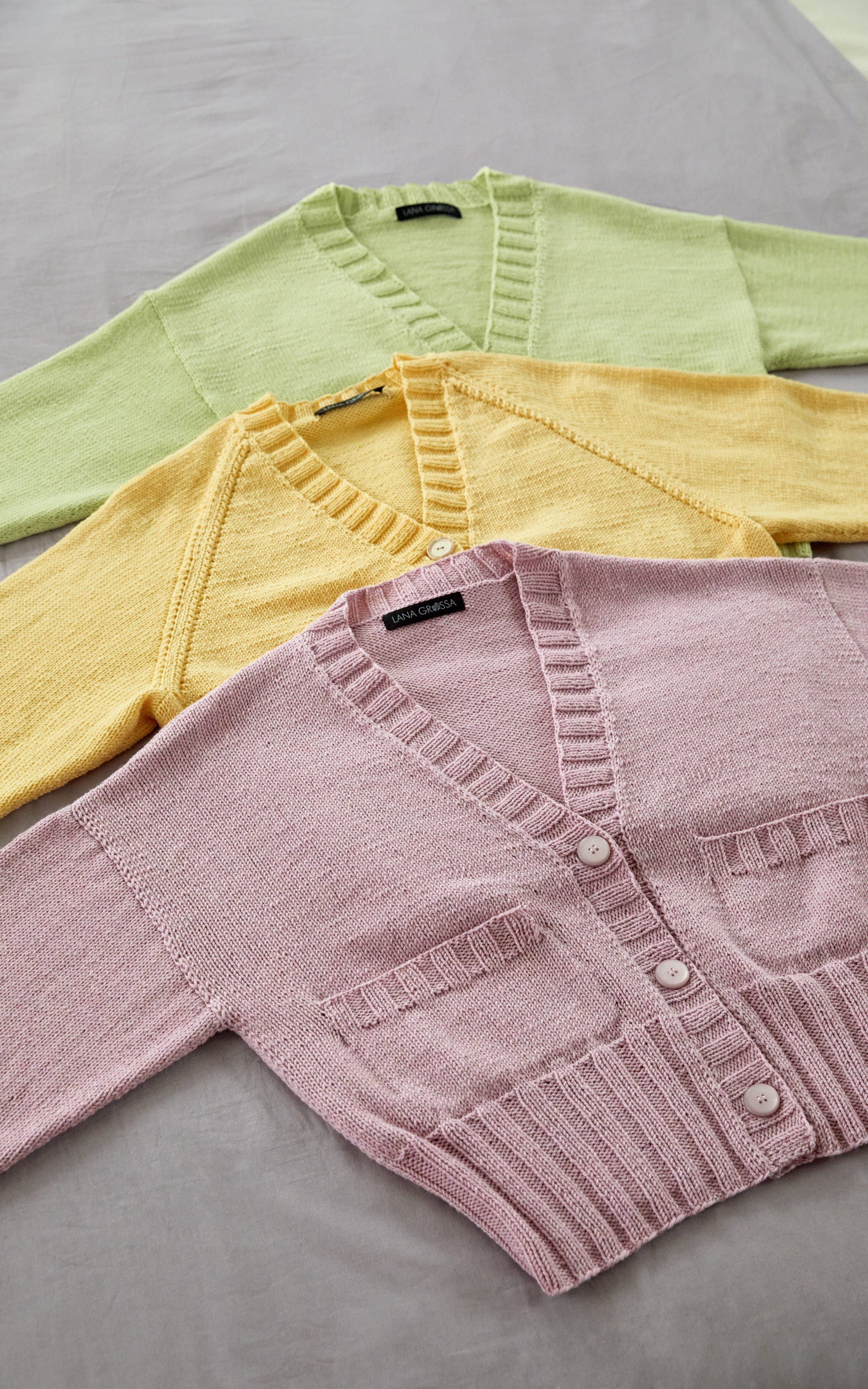 Cardigan mit Raglanärmeln und Taschen - COOL WOOL - Strickset von LANA GROSSA jetzt online kaufen bei OONIQUE