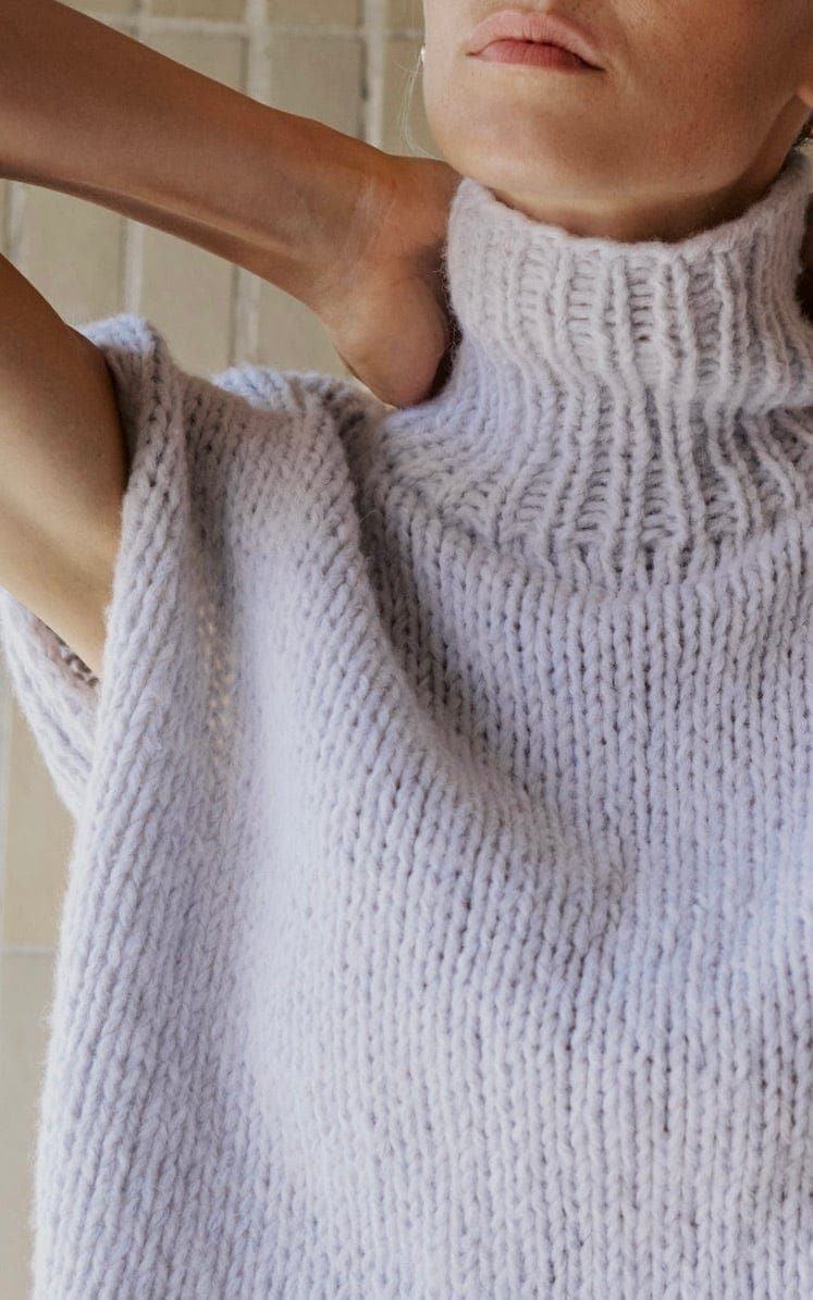 Einfacher Pullunder mit Rollkragen - ECOPUNO CHUNKY - Strickset von LANA GROSSA jetzt online kaufen bei OONIQUE